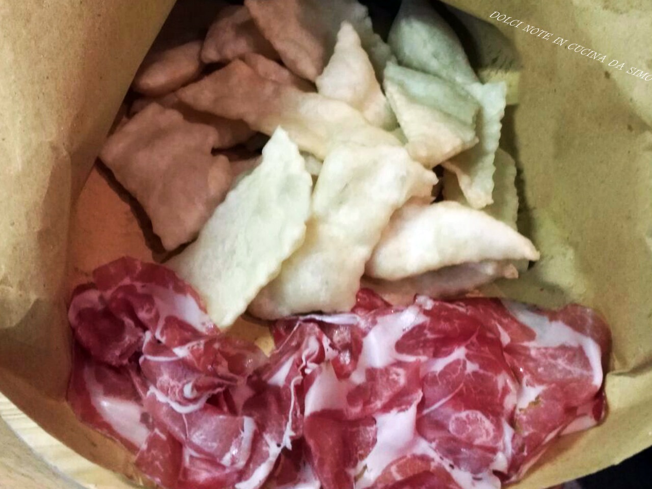 Gnocco fritto con esubero di pasta madre