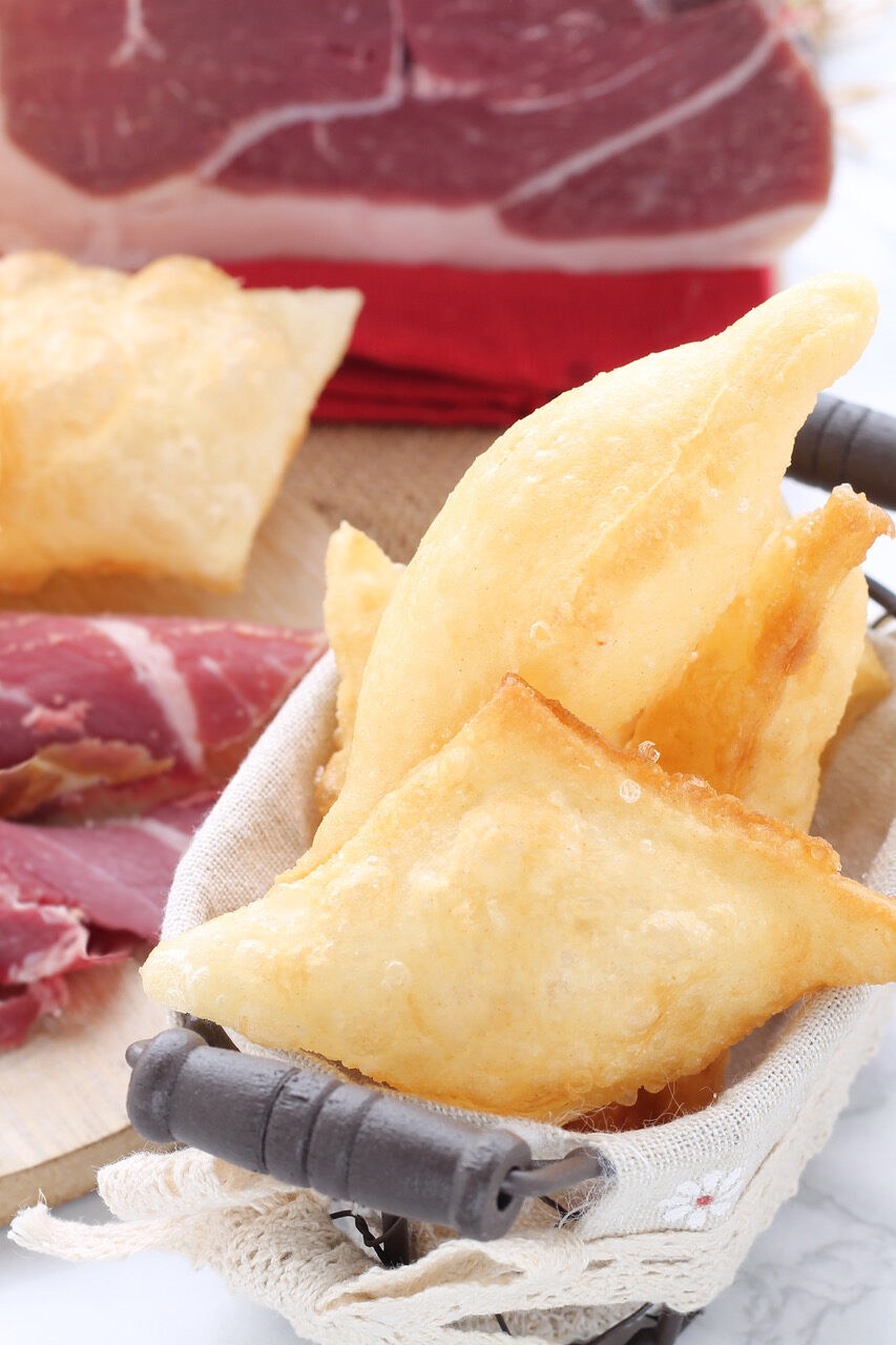 Gnocco fritto con prosciutto di modena dop