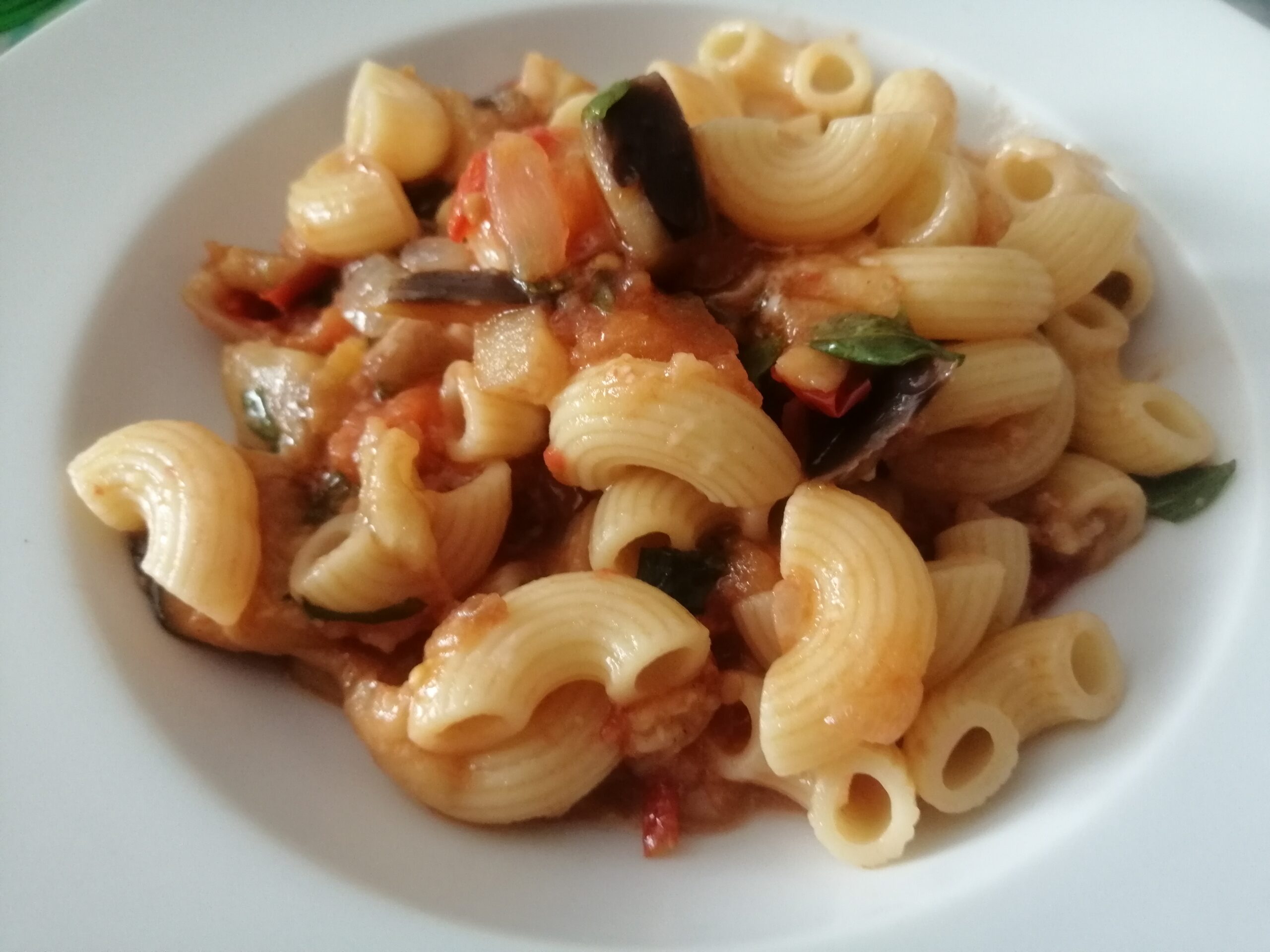 Gobbetti alle melanzane e provola