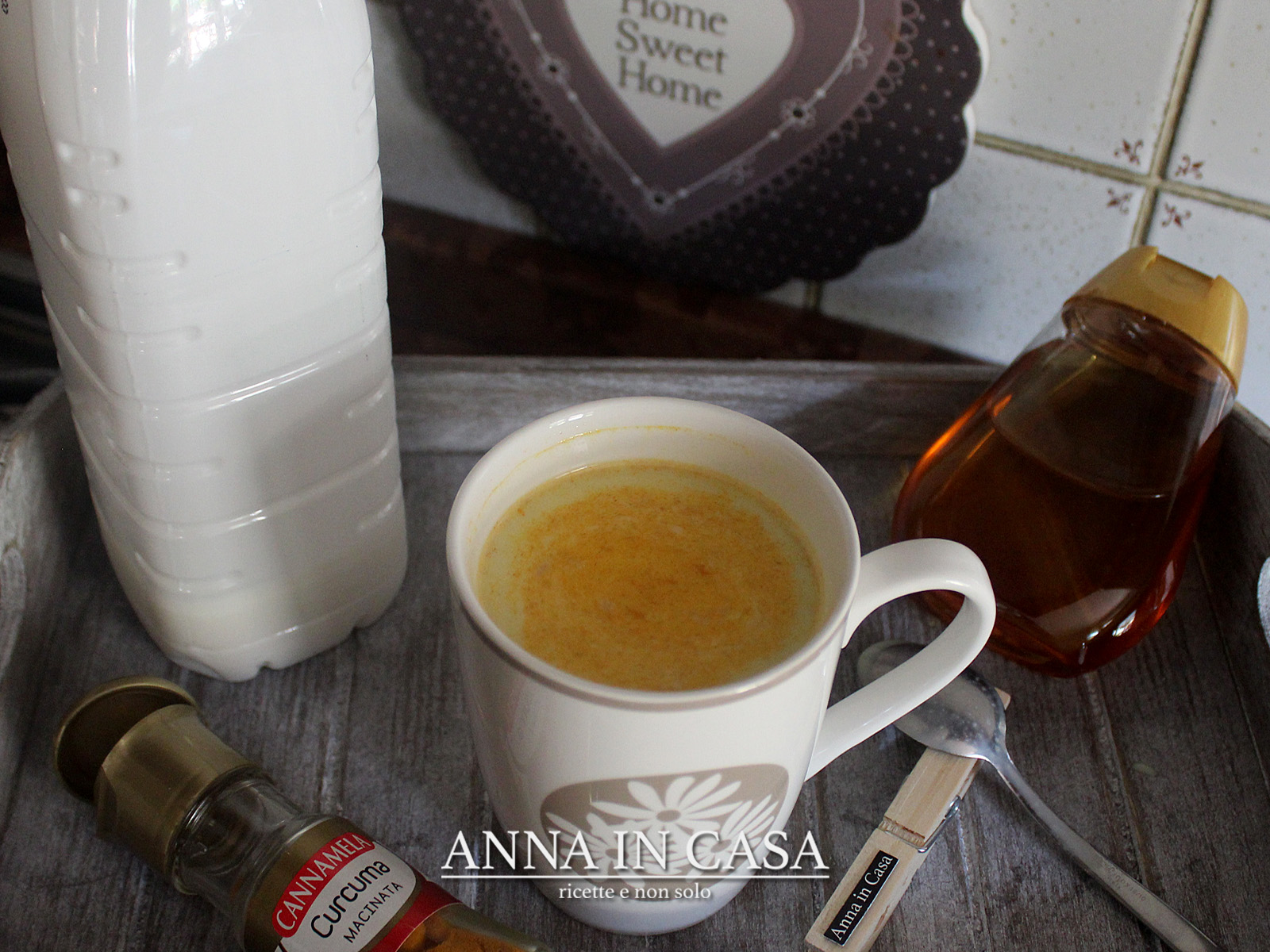 Golden milk Annaincasa