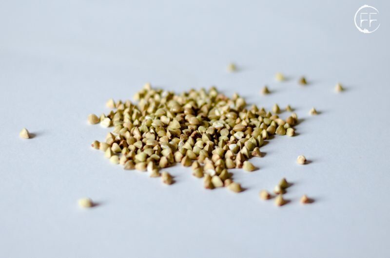 Grano saraceno al rag di lupini
