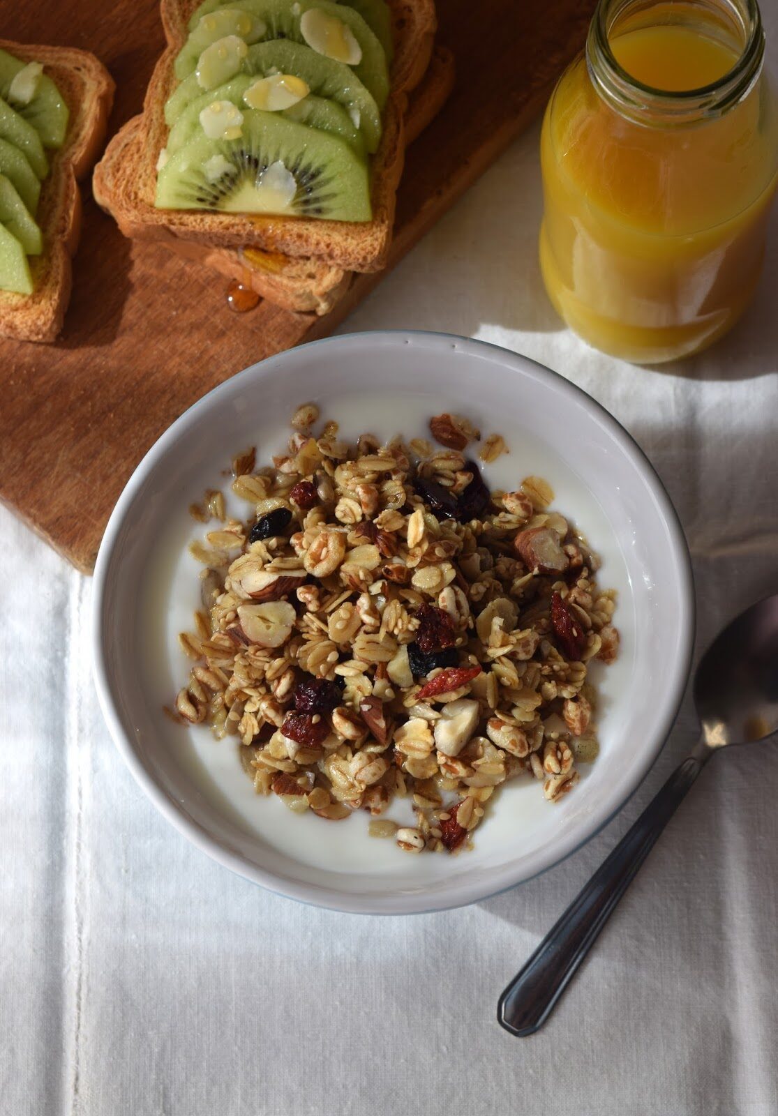 Granola ai semi e frutta secca homemade