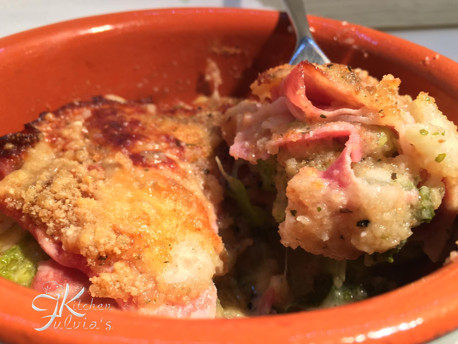 Gratin di verza, mozzarella di bufala e prosciutto cotto