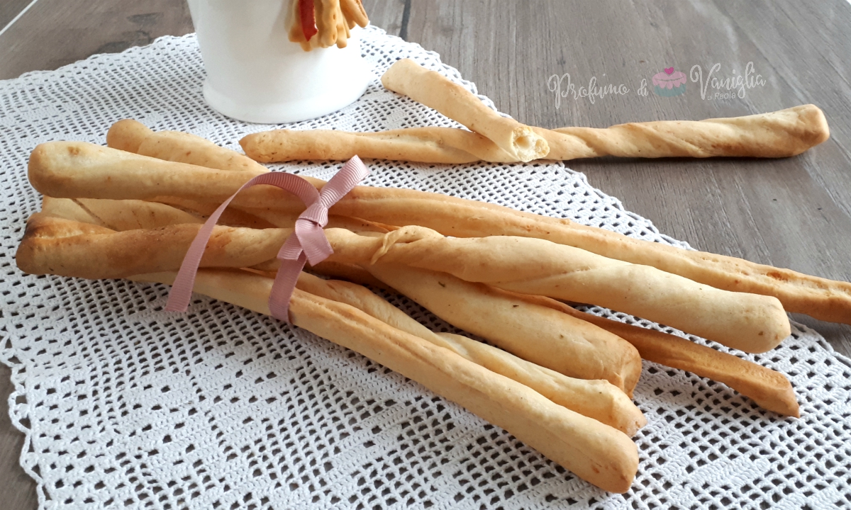Grissini al parmigiano