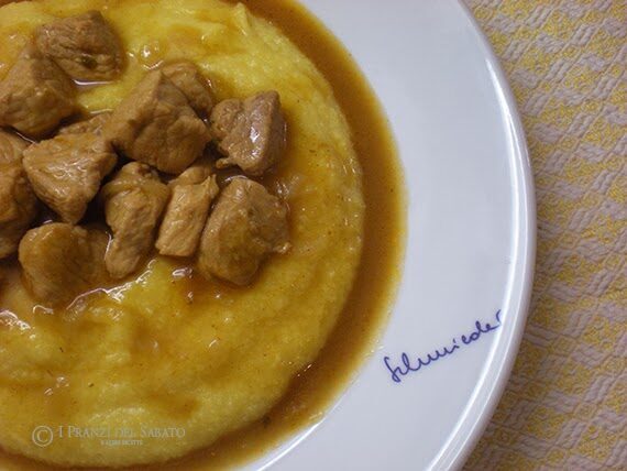 Gulasch tirolese
