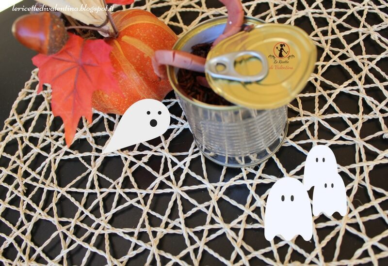 Halloween: barili di larve