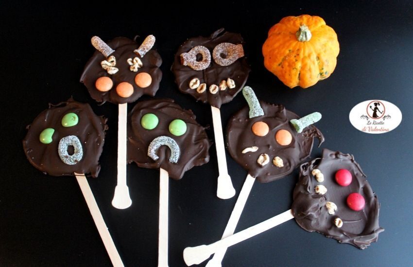 Halloween pops