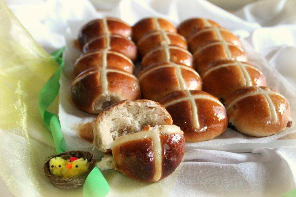 Hot cross bun