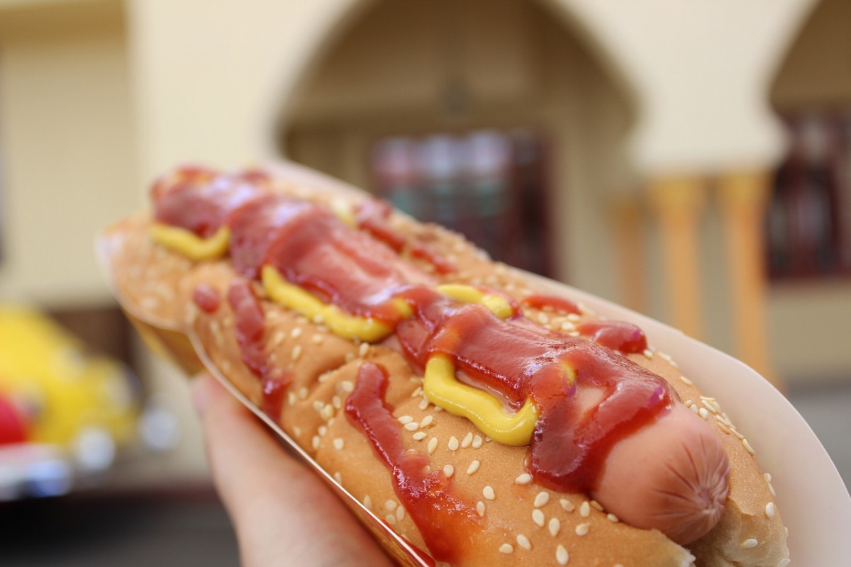 Hot dog saporito: ricetta veloce