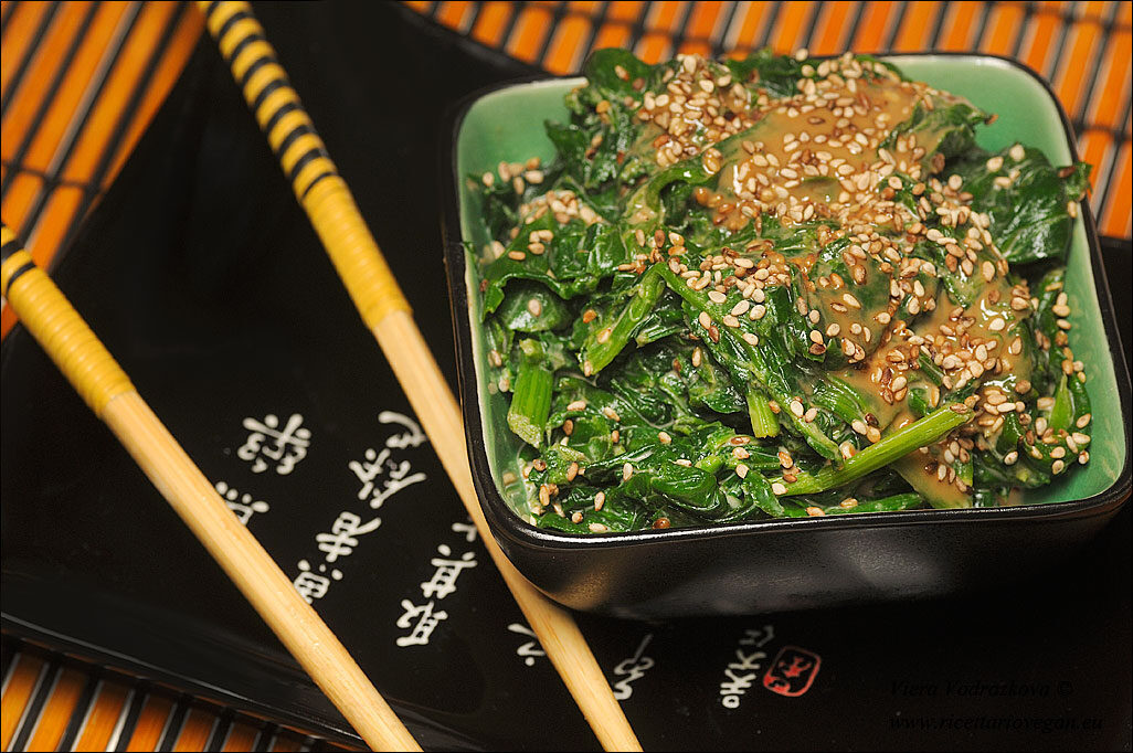 Hourensou no goma-ae insalata di spinaci e sesamo