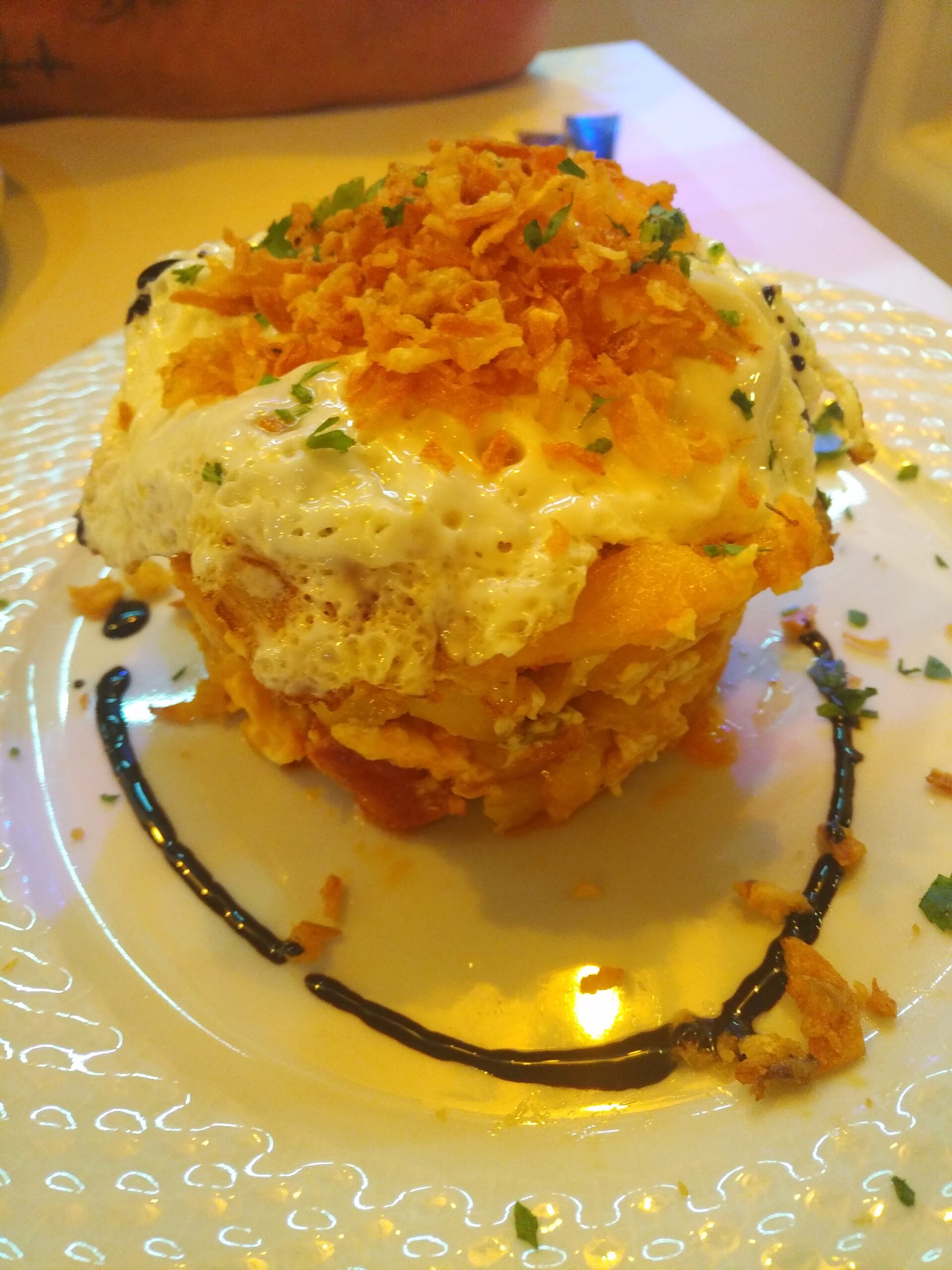 Huevos rotos con jamon serrano