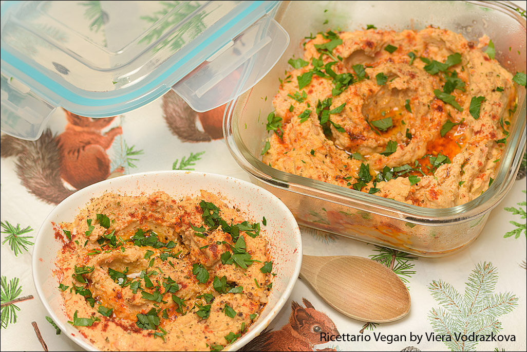 Hummus di cannellini e carote arrostite senza glutine