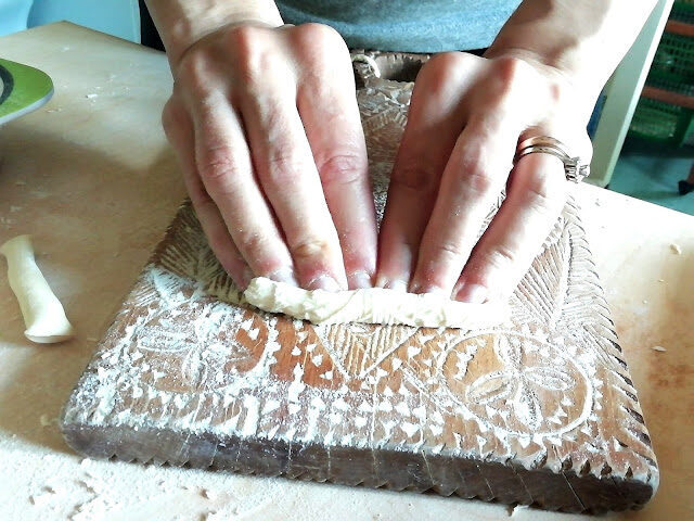 I passatelli in brodo, un mosaico di piccoli gesti per l’emilia romagna