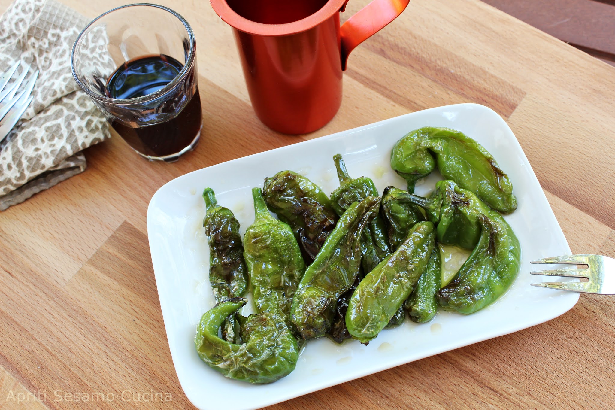 I peperoni friggitelli nella cucina greca