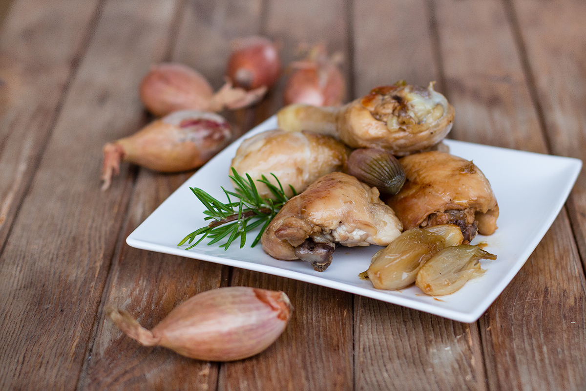 Il pollo con scalogni e birra alle castagne