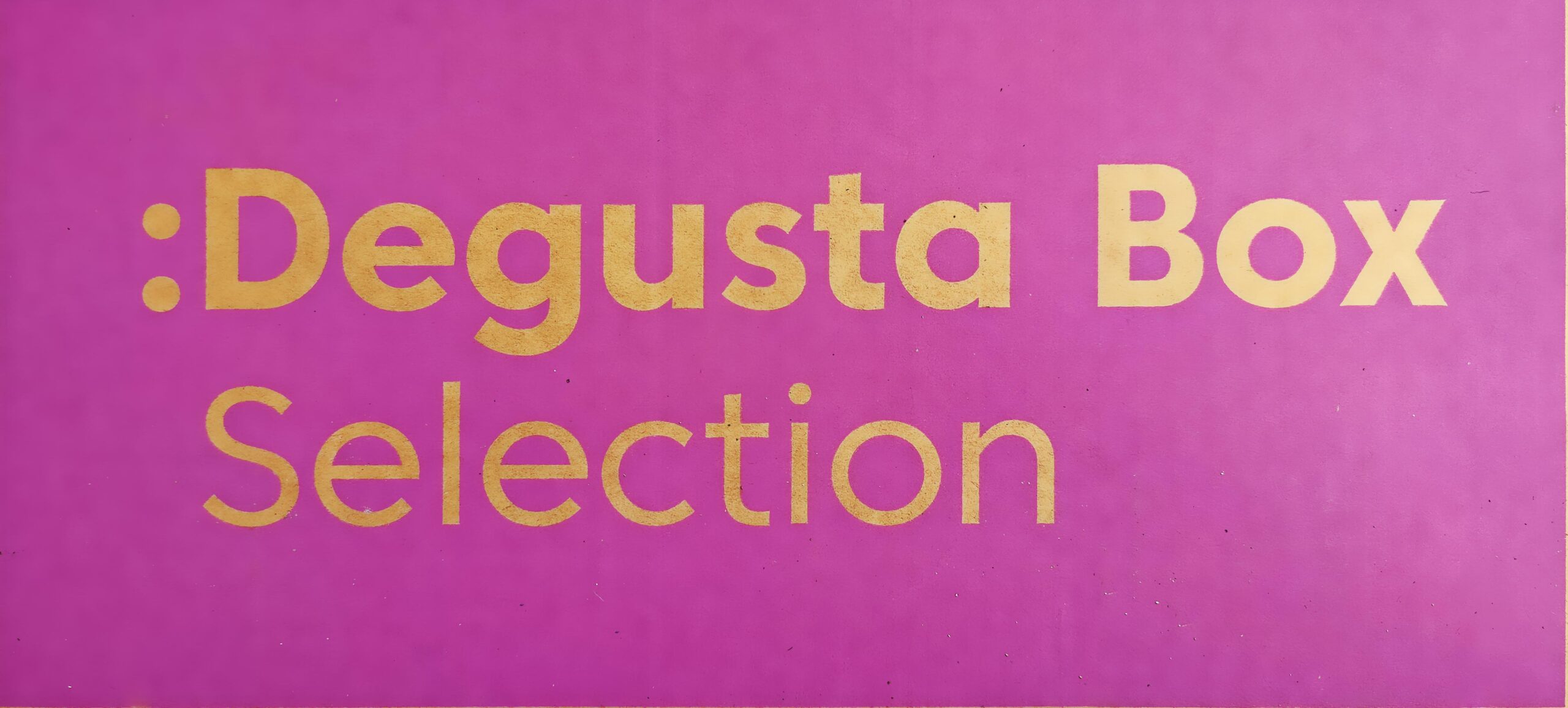 Il viola della degusta box selection