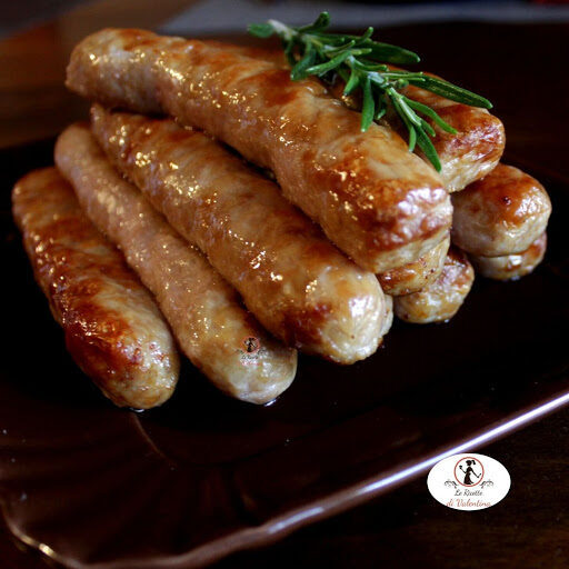 Impariamo ad usare la friggitrice ad aria: come cuocere la salsiccia di pollo e tacchino