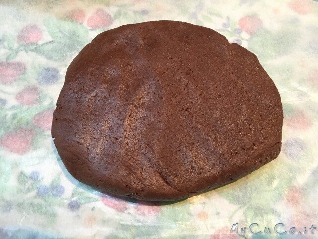 Impasto veloce frolla al  cacao con cuisine companion