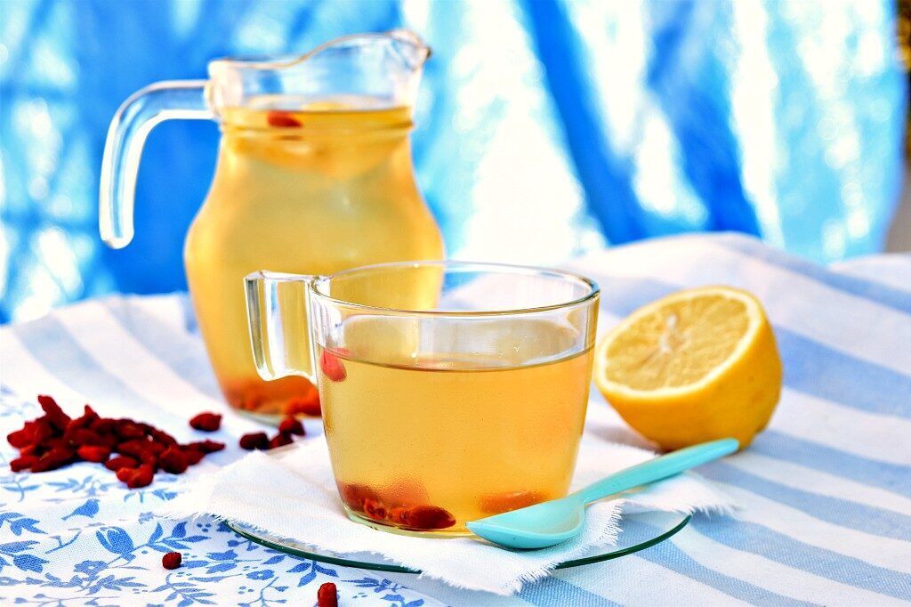 Infuso di tè verde e bacche di goji