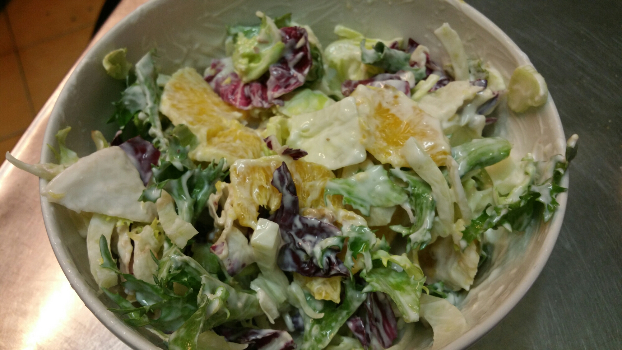 Insalata con arance, scarola e finocchi