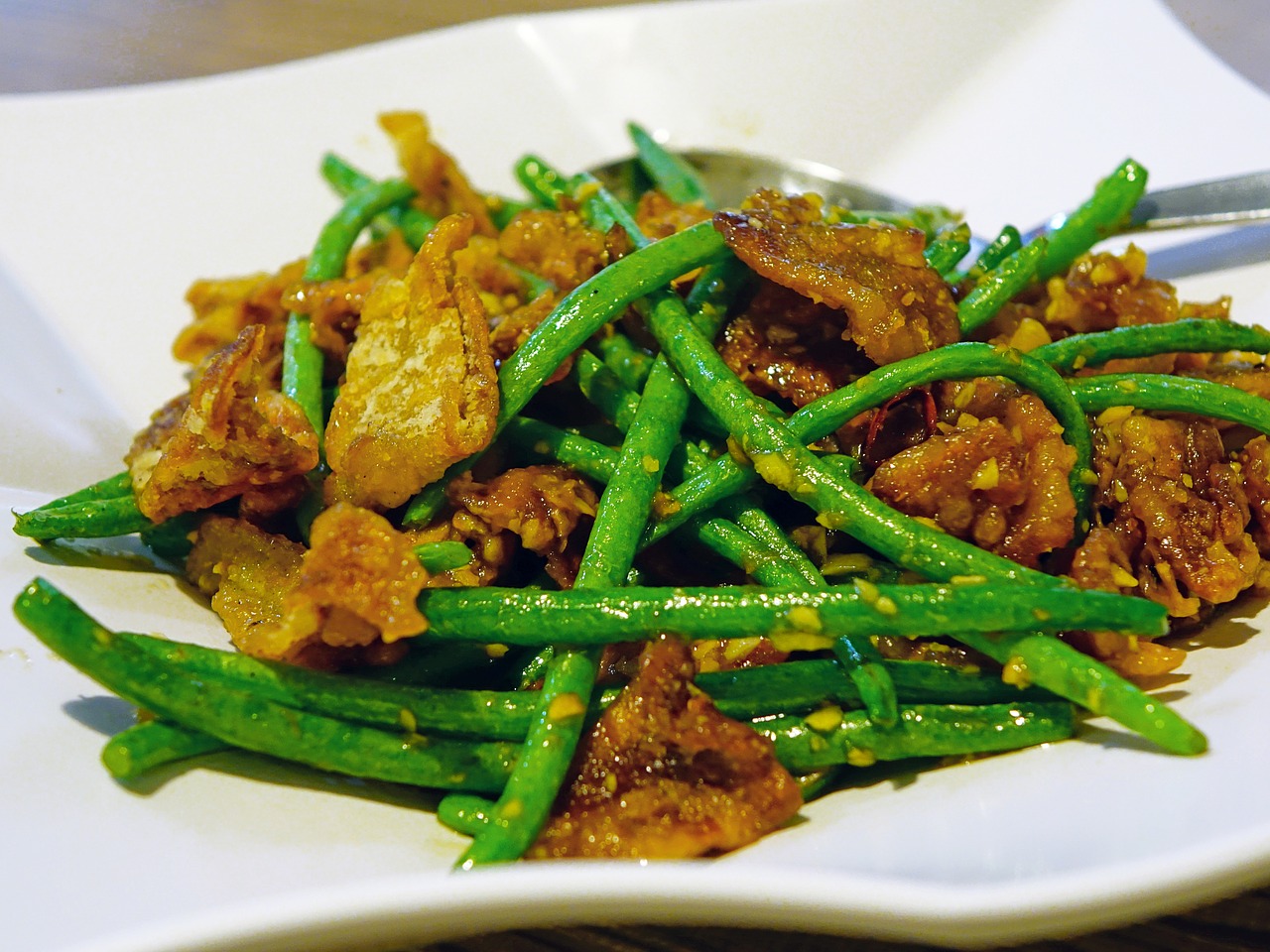 Insalata croccante di fagiolini e melanzane