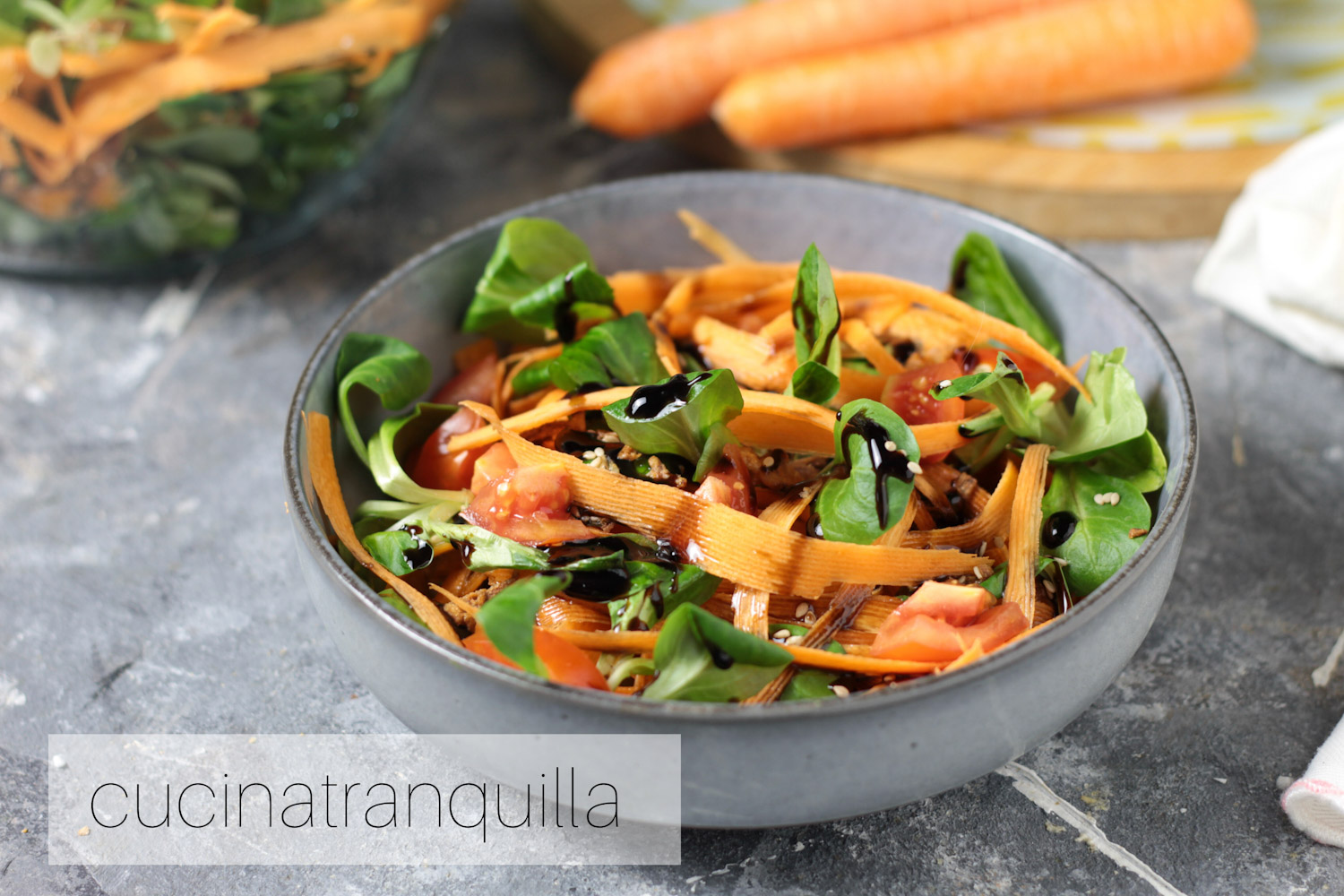 Insalata di carote e valeriana