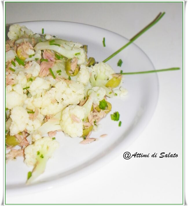 Insalata di cavolfiore olive e tonno