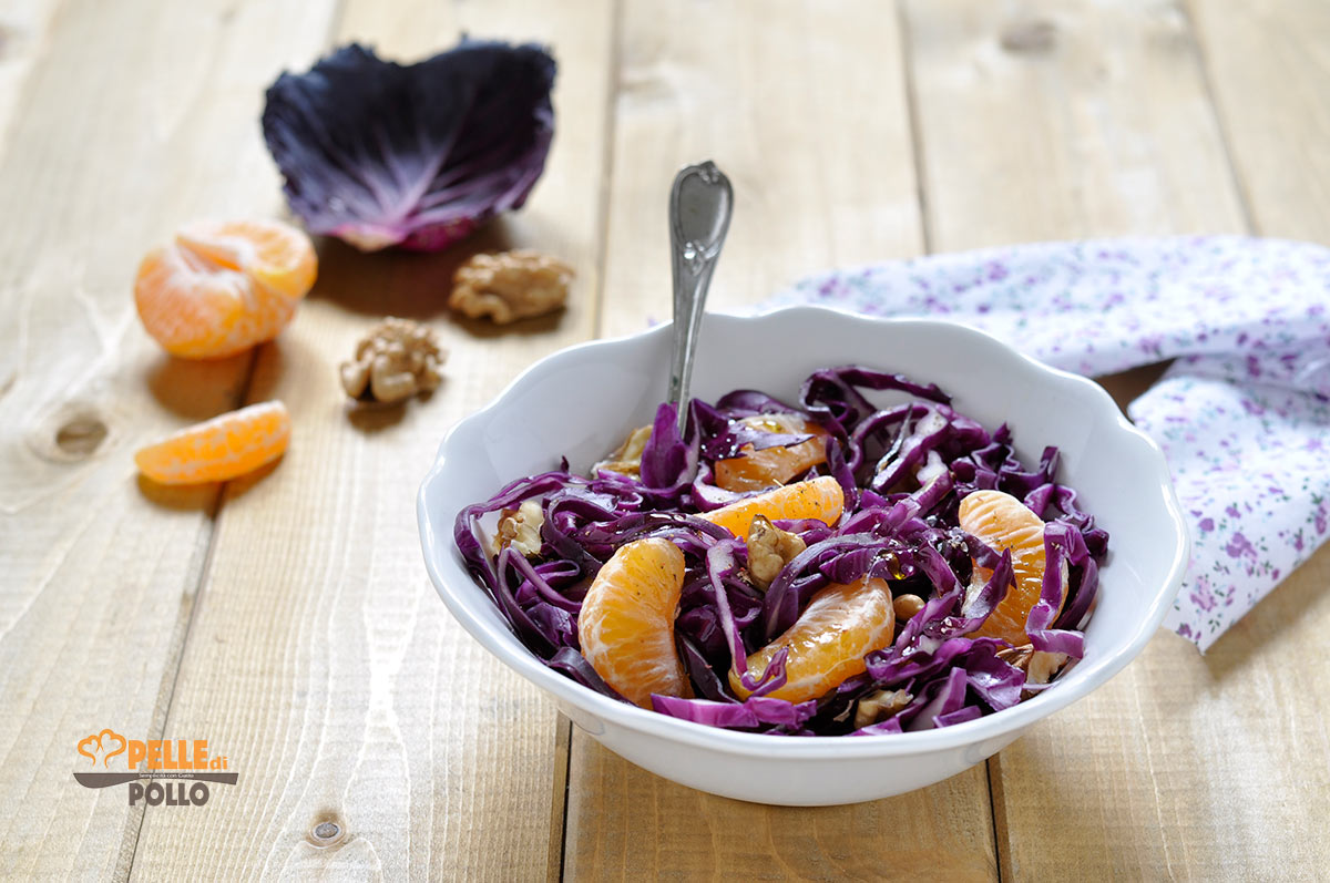 Insalata di cavolo viola e clementine
