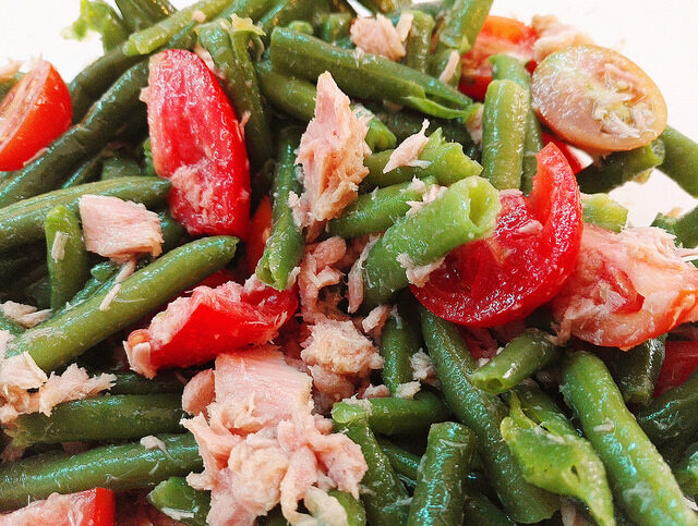 Insalata di cornetti
