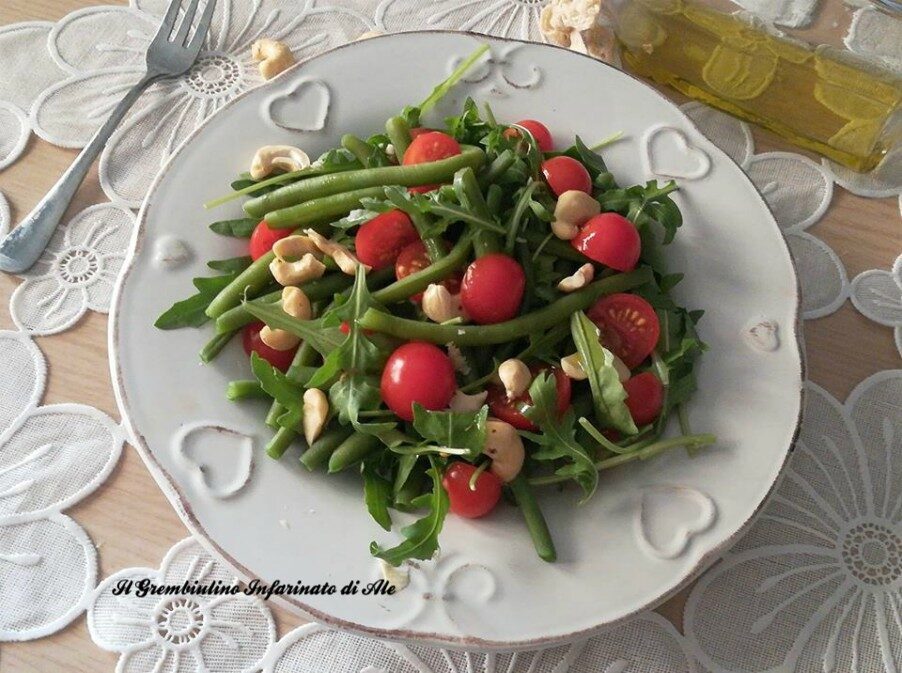Insalata di fagiolini con anacardi