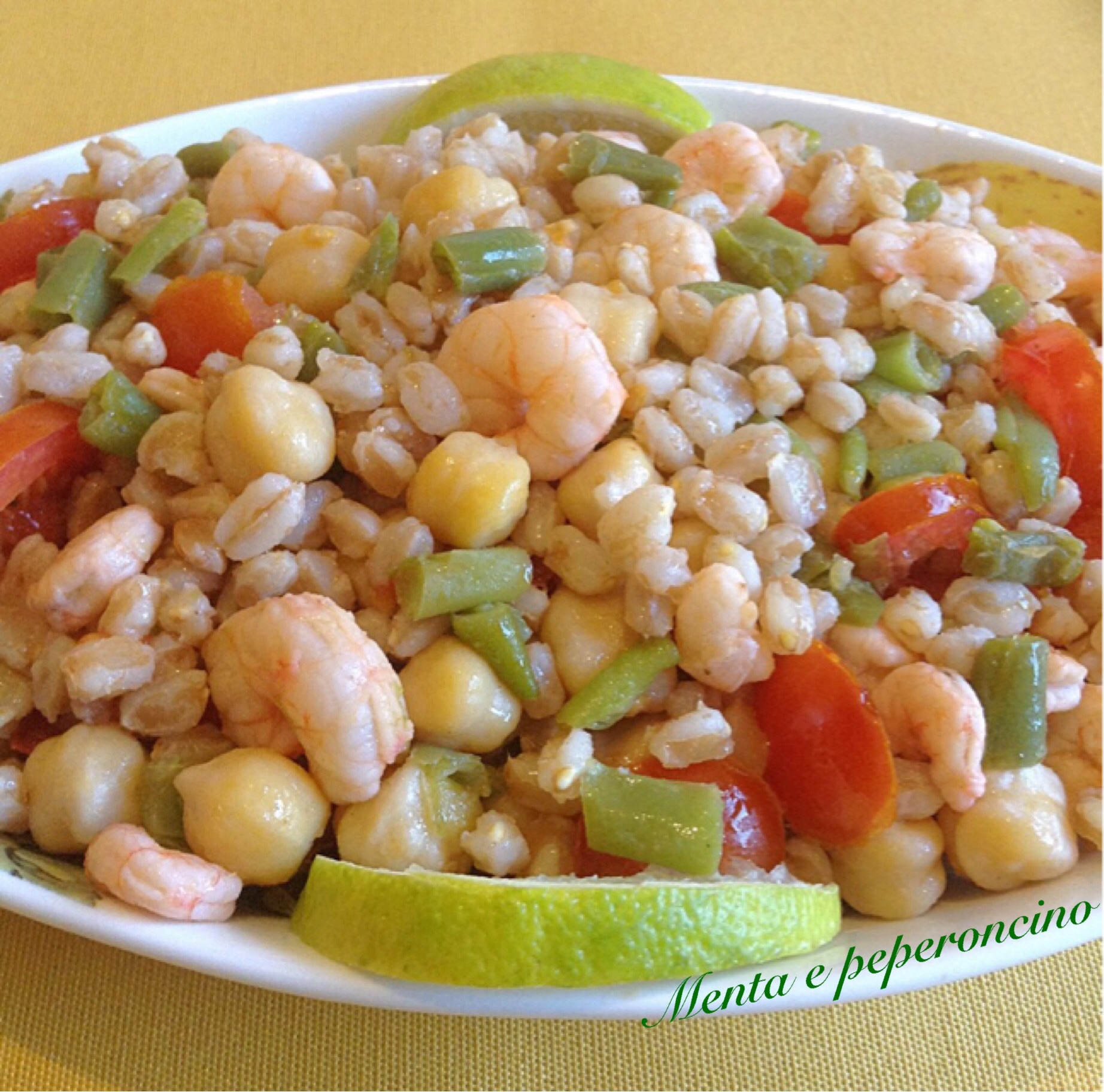 Insalata di farro profumata al lime