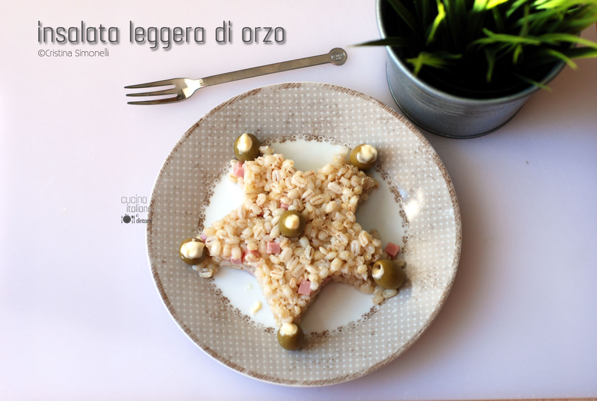 Insalata di orzo, fresca e leggera