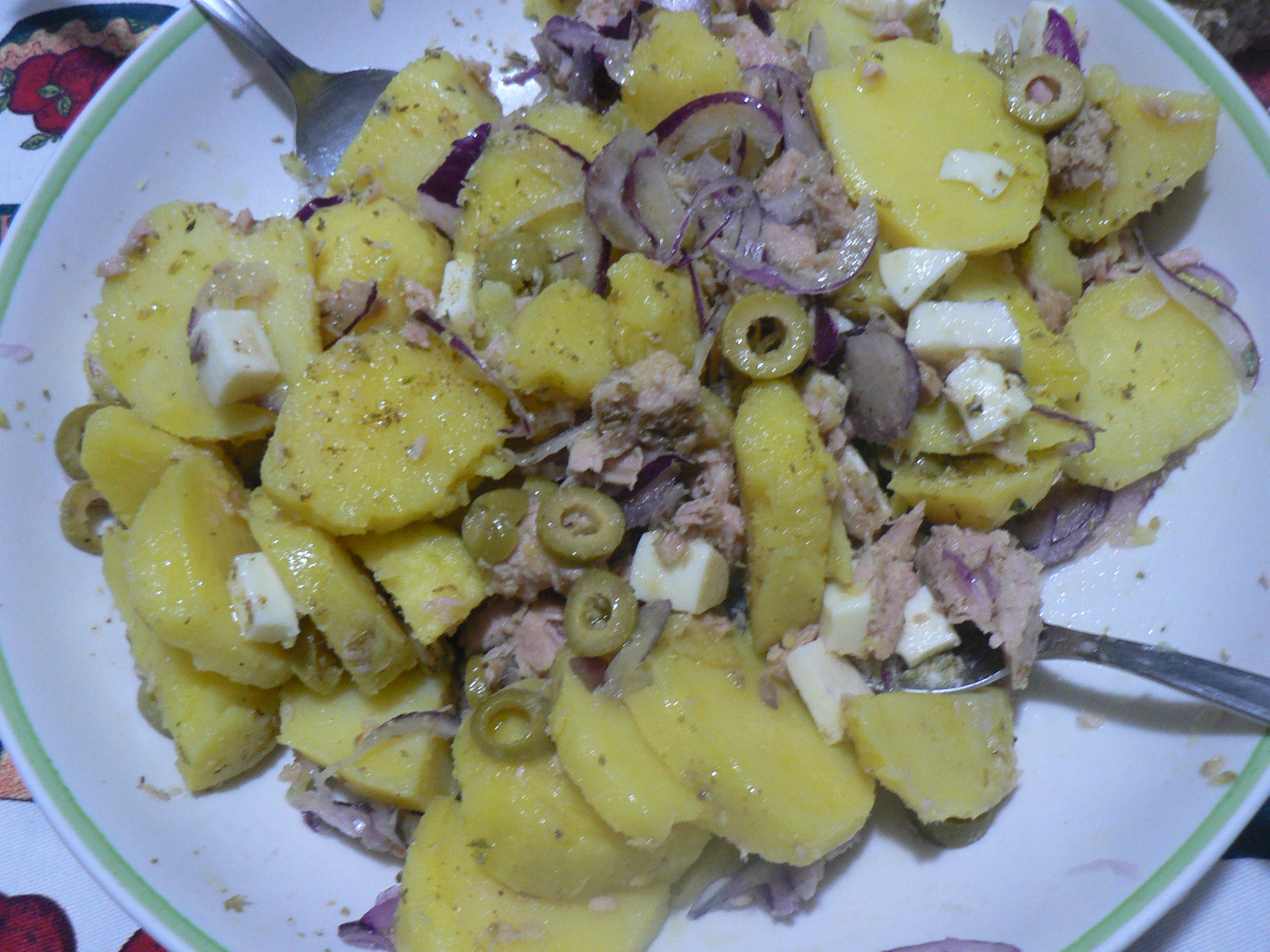 Insalata di patate e tonno-ricetta sfiziosa | noi due in cucina