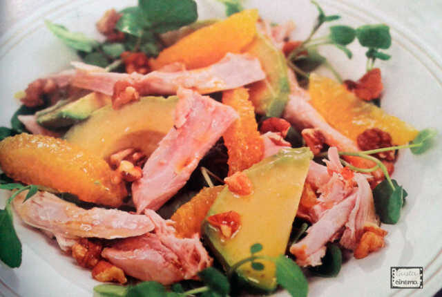 Insalata di pollo con arancia e avocado