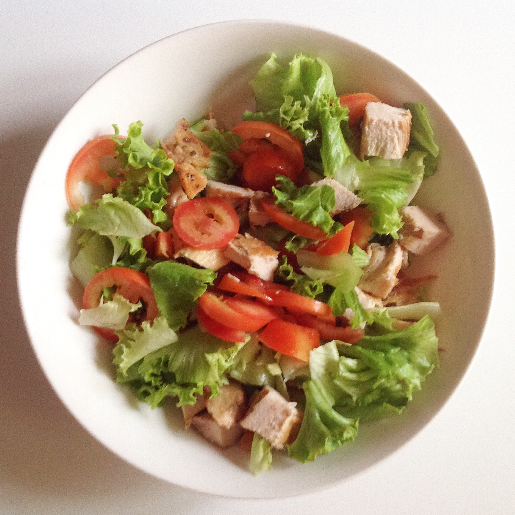 Insalata di pollo con salsa light