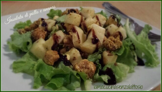 Insalata di pollo e ananas