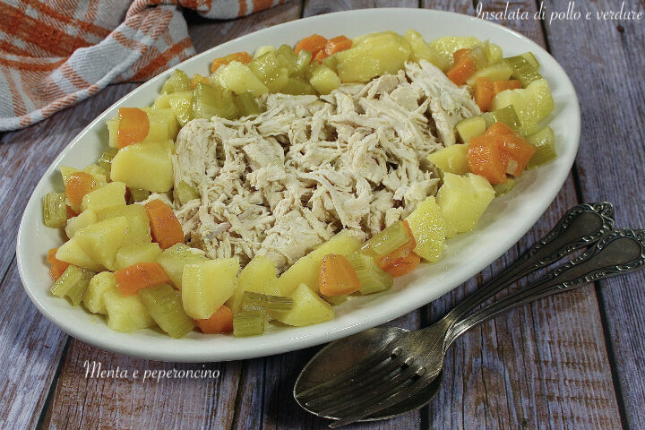Insalata di pollo e verdure