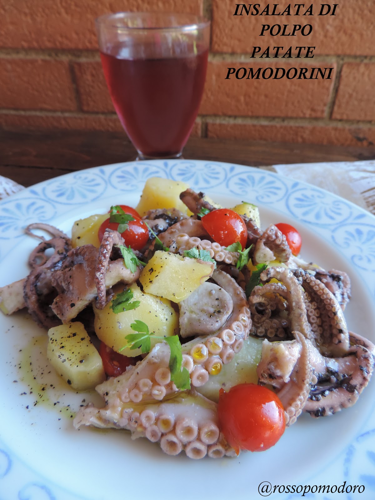 Insalata di polpo patate e pomodorini