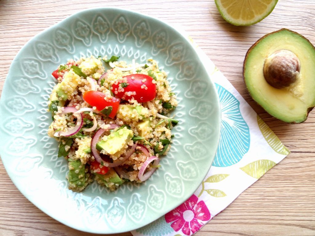 Insalata di quinoa con avocado