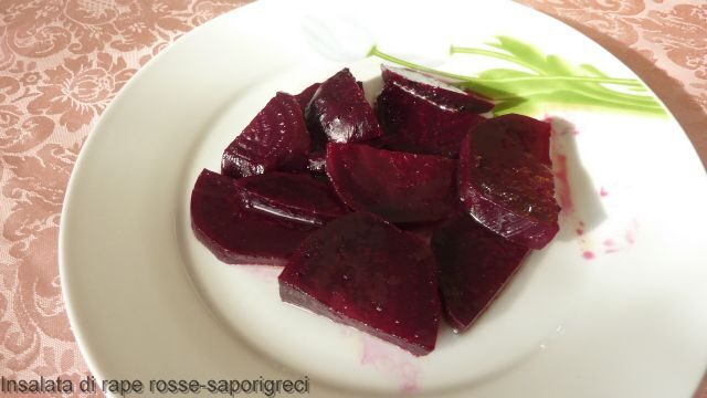 Insalata di rape rosse