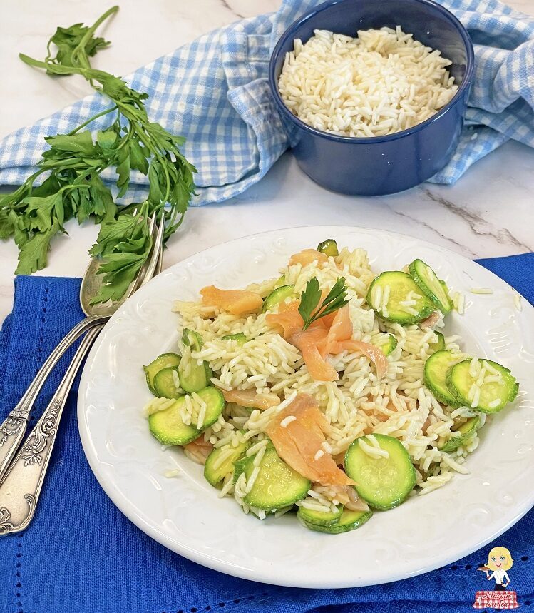 Insalata di riso con salmone