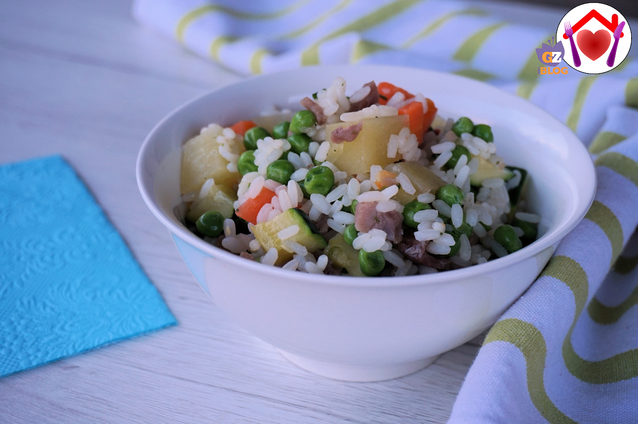 Insalata di riso e verdure al vapore