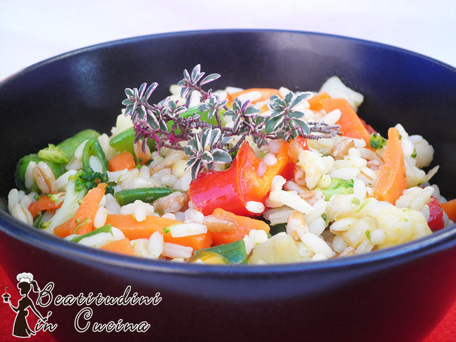 Insalata di riso vegetariana