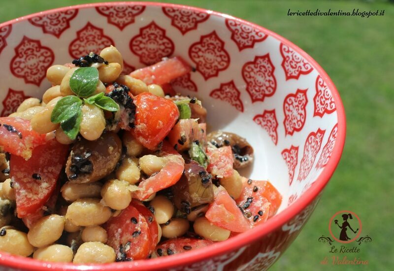 Insalata di soia mediterranea