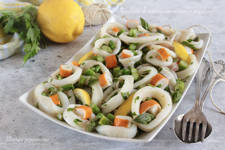 Insalata di totani con surimi e asparagi