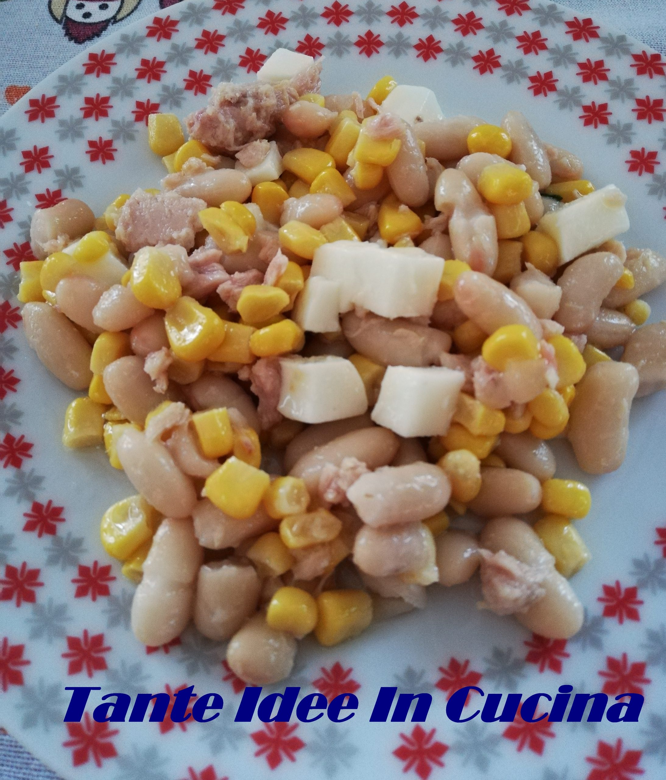 Insalata fredda di fagioli, tonno e mais