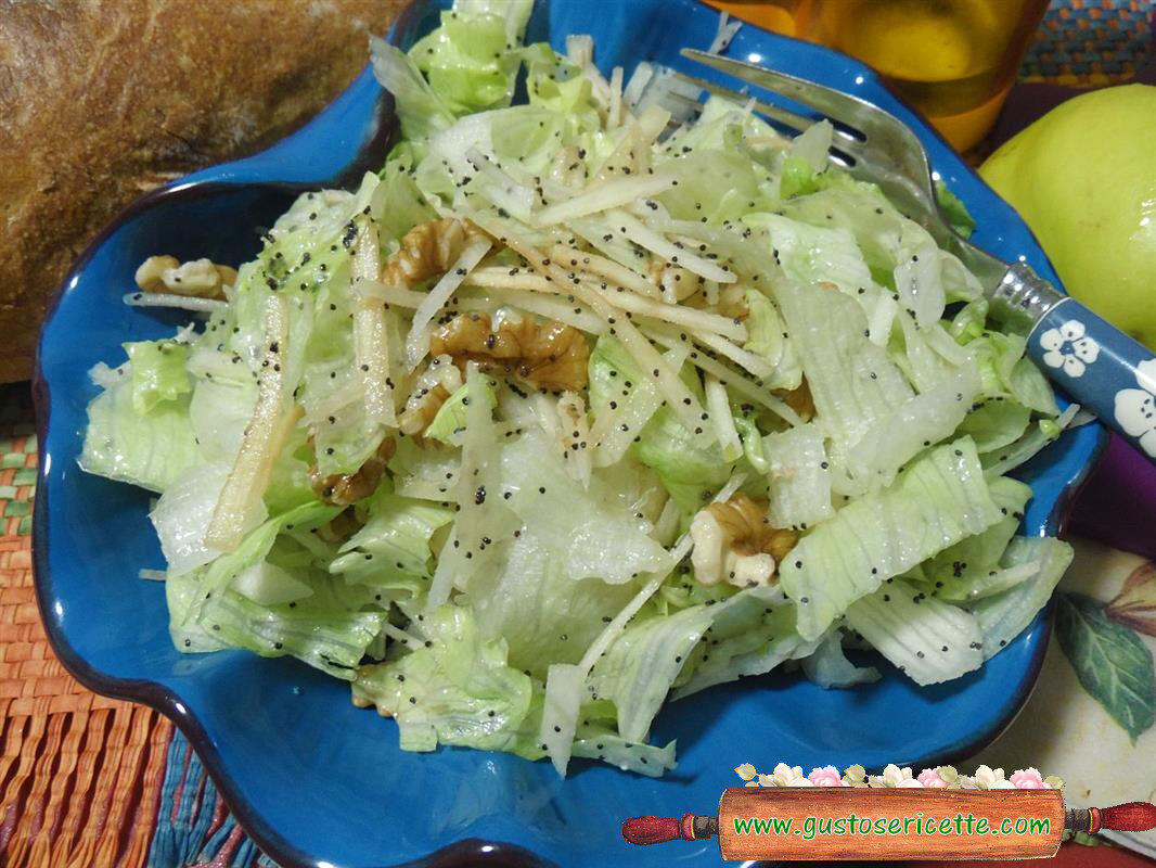 Insalata mele cotogne e noci