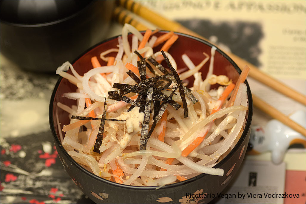 Insalata quasi giapponese con daikon