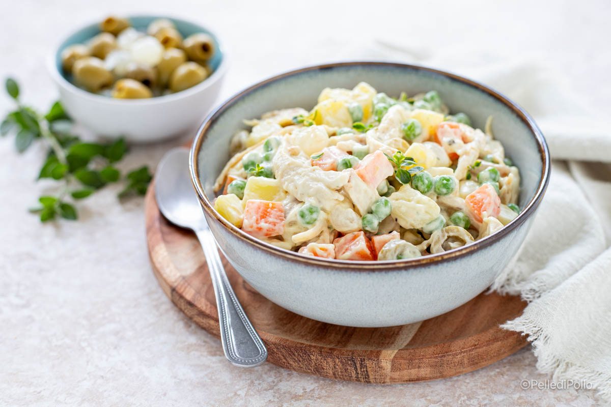 Insalata russa con pollo