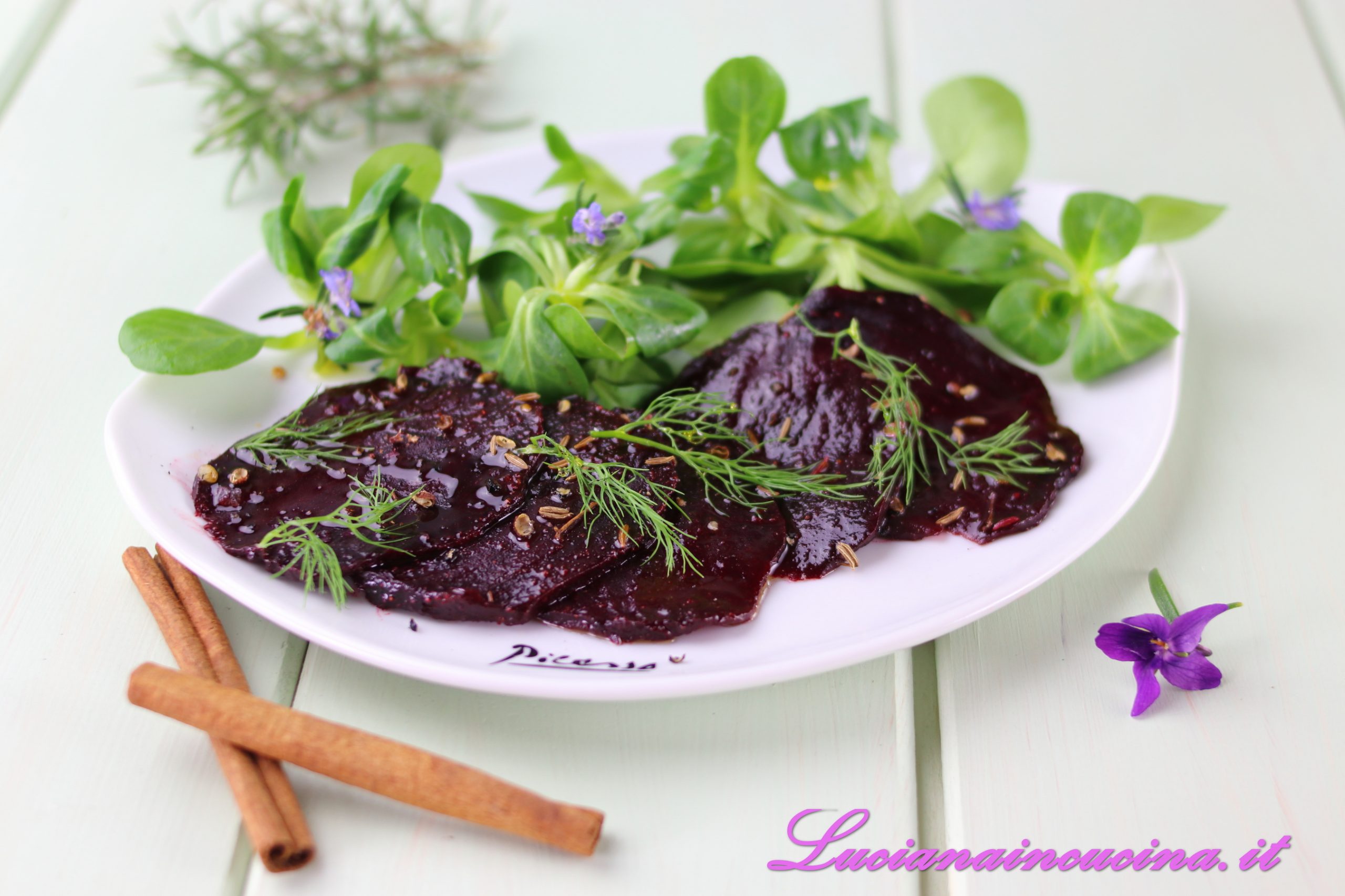 Insalata speziata di barbabietole